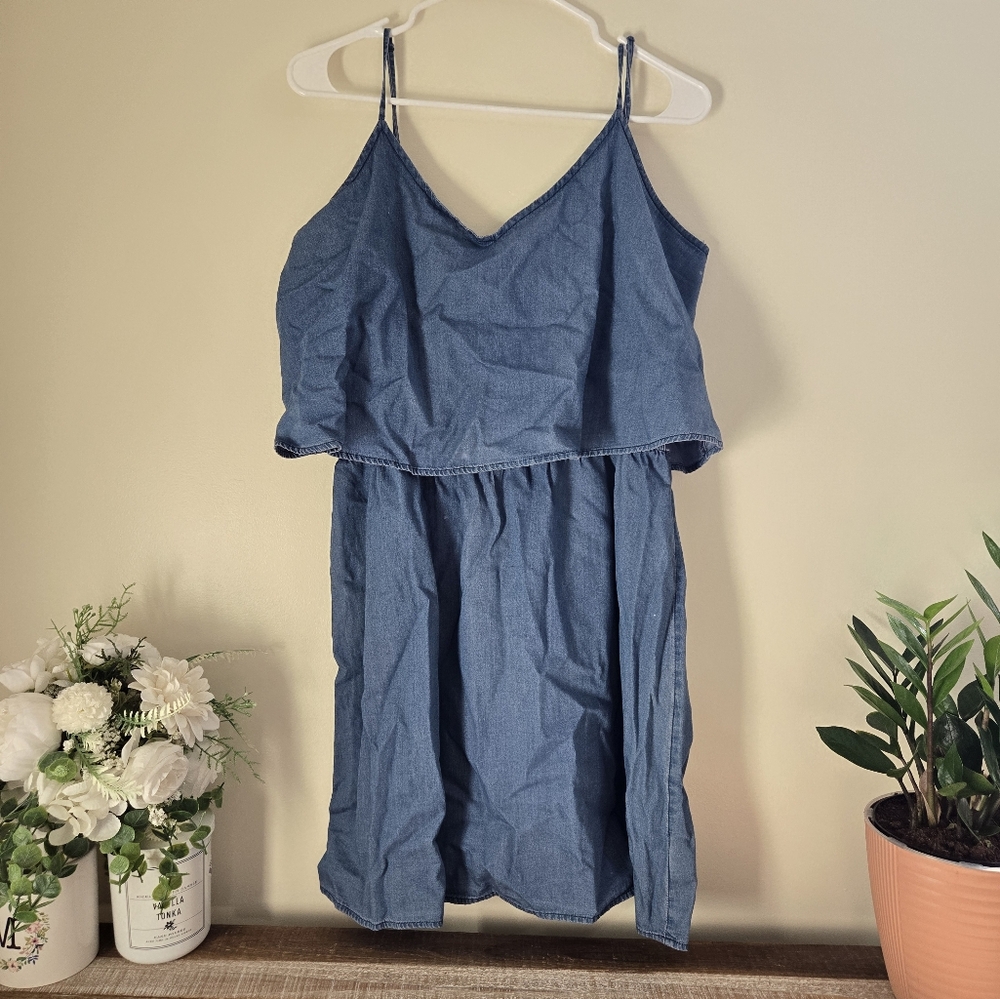 L Old Navy Spaghetti Strap Dress